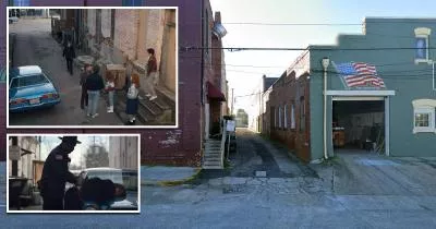 The alley from Stranger Things The alley from Stranger Things
