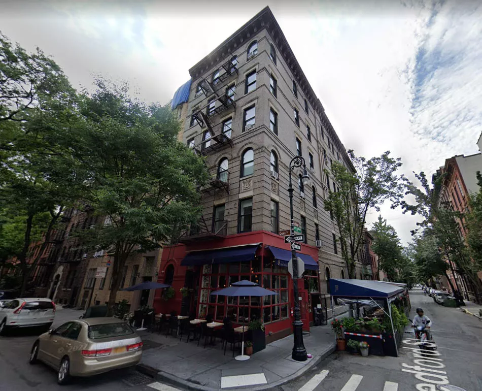 ▷Where to see the Friends apartment building in NYC?